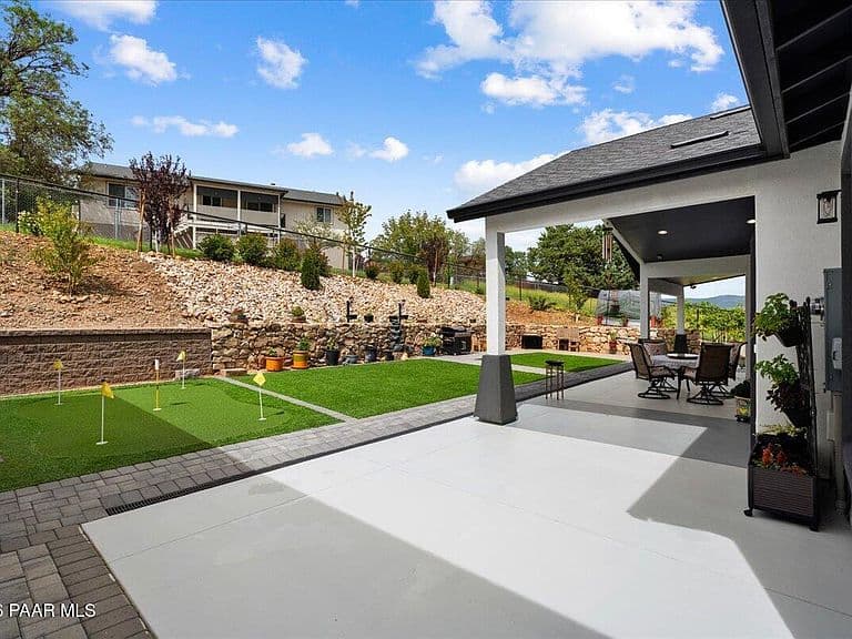9824 E Magma Dr photo 5
