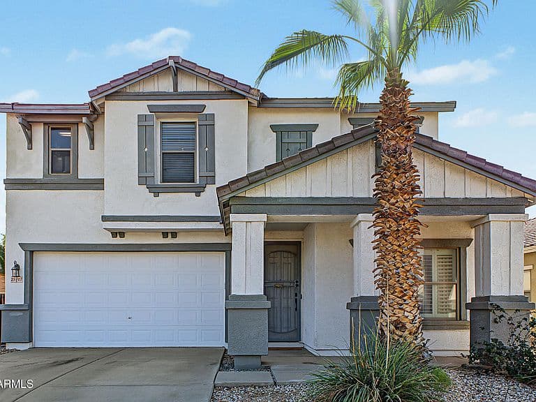 25747 W LYNNE Lane photo 2