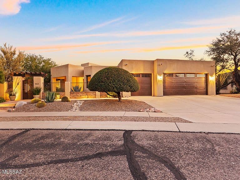9868 E Forest Grove Loop photo 1