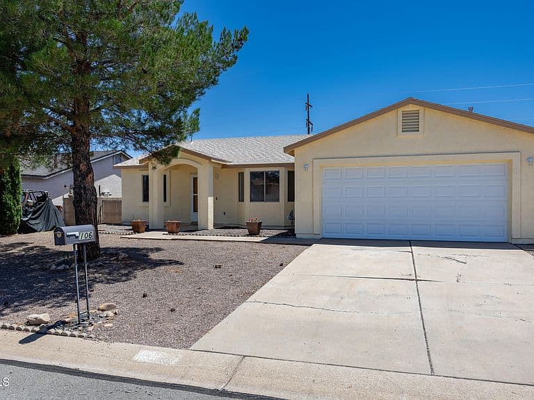 106 BUFFALO Drive photo 1
