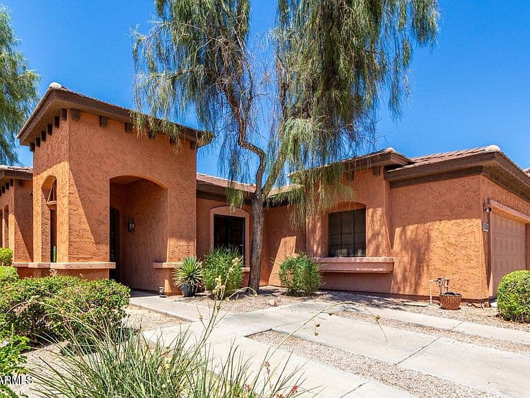 7039 S GOLFSIDE Lane photo 2
