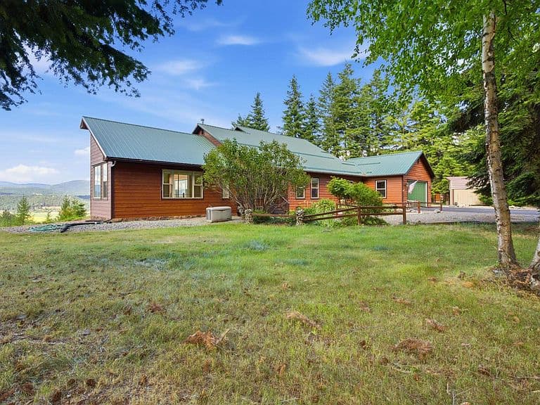 125 Cottage Ln photo 2