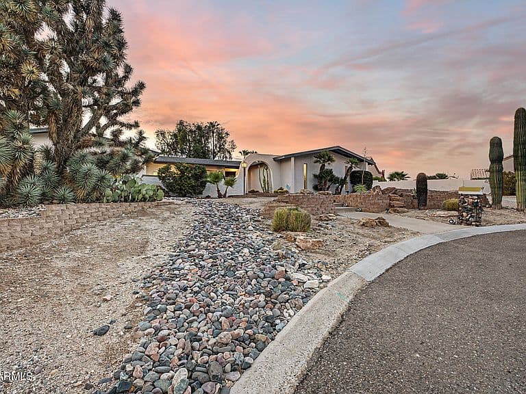 16442 N PICATINNY Way photo 2