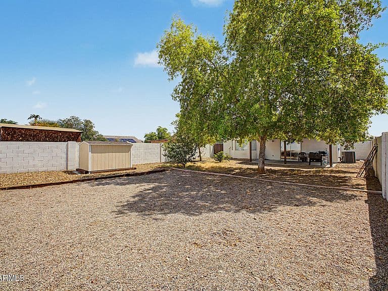 12606 W ASTER Drive photo 5