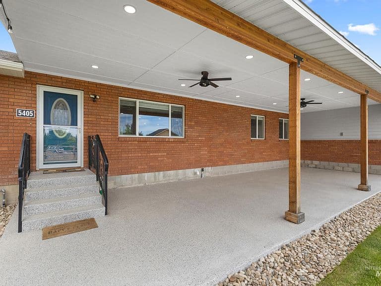 5405 S Henry Ln photo 3