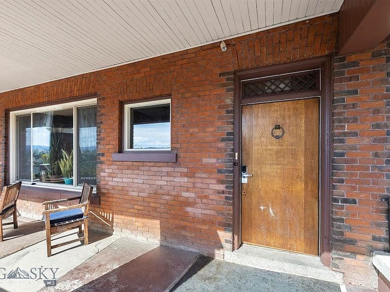 609 W Galena St photo 4