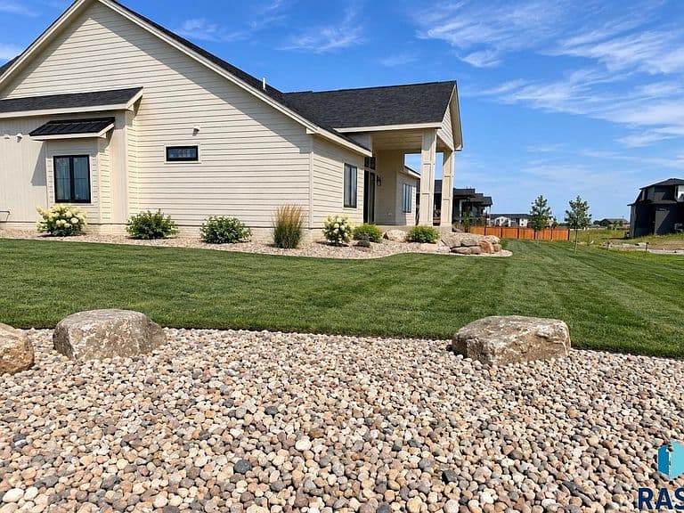 5501 E Morningside Cir photo 4