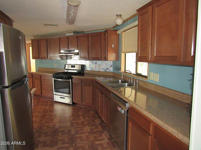 3411 S Camino Seco Unit 442 photo 4