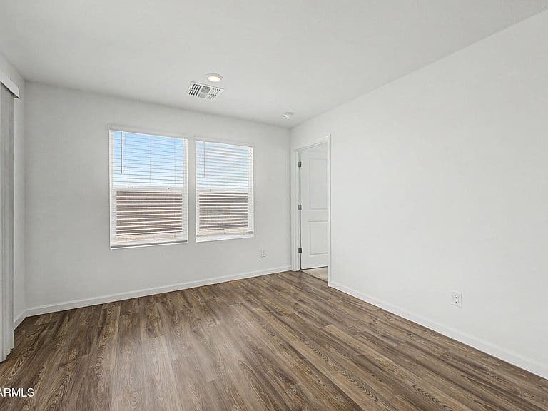 1473 W HOPI Drive photo 4