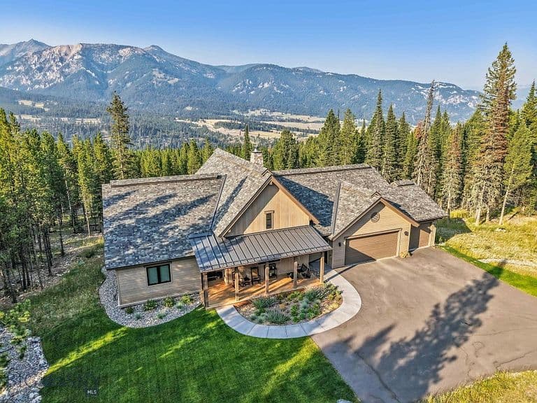1367 Silverado Trl photo 2