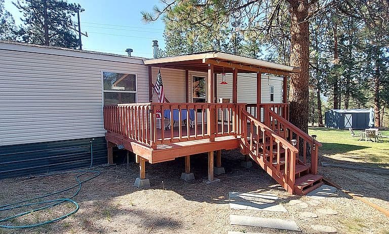109 Laura Ln photo 1