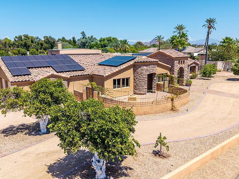 3109 N GILBERT Road photo 4
