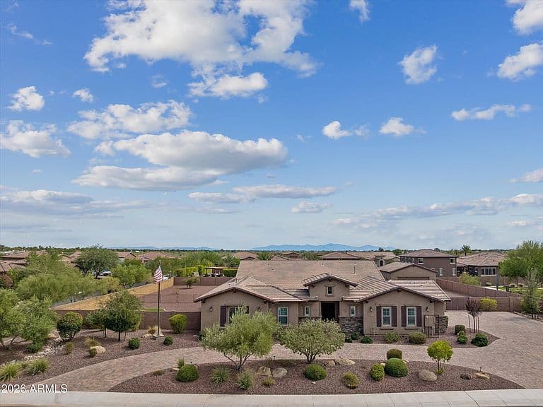 7551 W SAGUARO PARK Lane photo 2