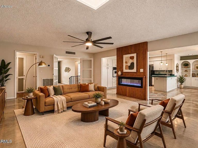 2460 E CLAIRE Drive photo 3