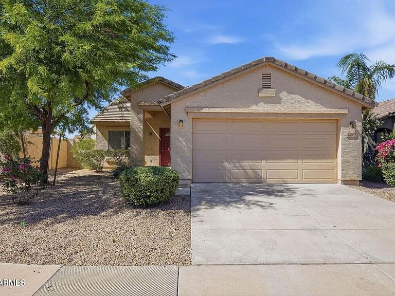 44035 W SNOW Drive photo 1