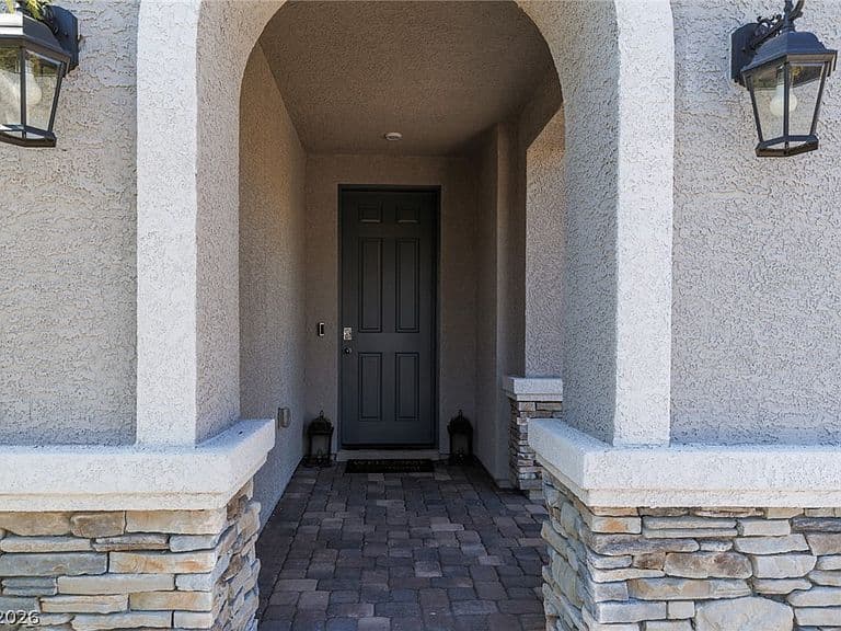 10925 Cilantro Ave photo 3