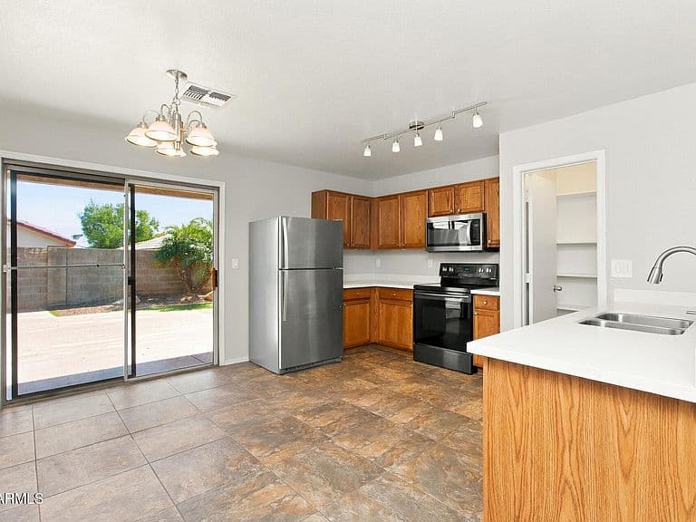 11231 E QUARRY Avenue photo 5