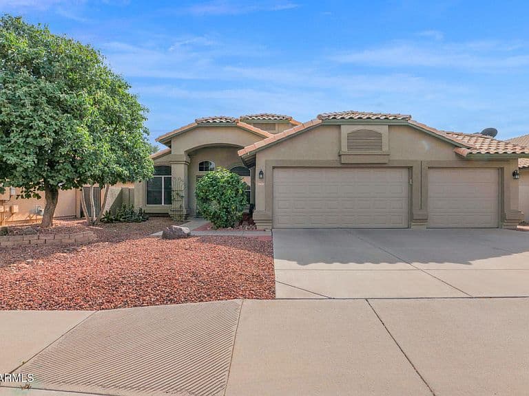 12705 W Virginia Ave photo 2