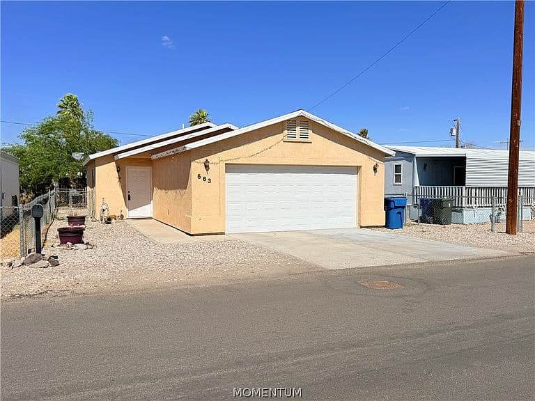563 Coral Reef Drive photo 1