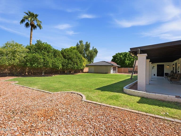 8612 W VIA MONTOYA Drive photo 1