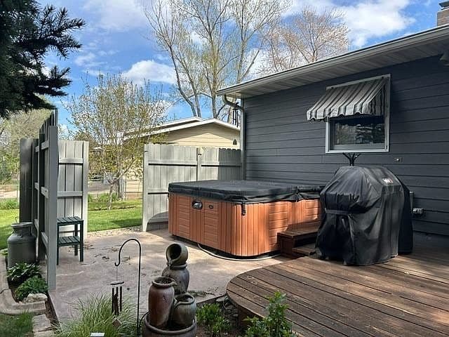 3936 Jackson Blvd photo 5