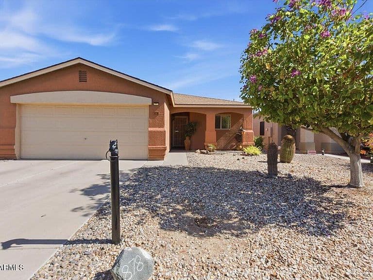 878 E SILVERSMITH Trail photo 1