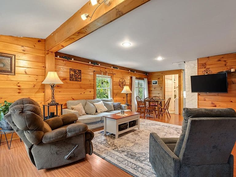 129 Plainfield Brook Road photo 5