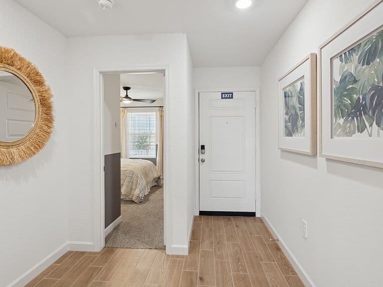 26034 W Lynne Ln photo 3