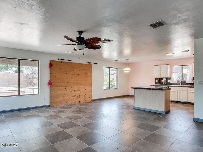 12828 N Ponderay Dr photo 5