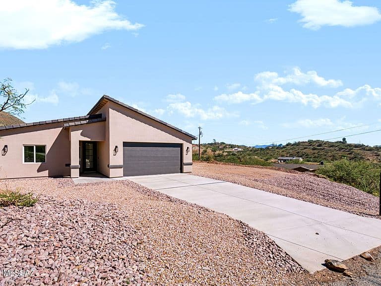 1330 Ginger Ct photo 2