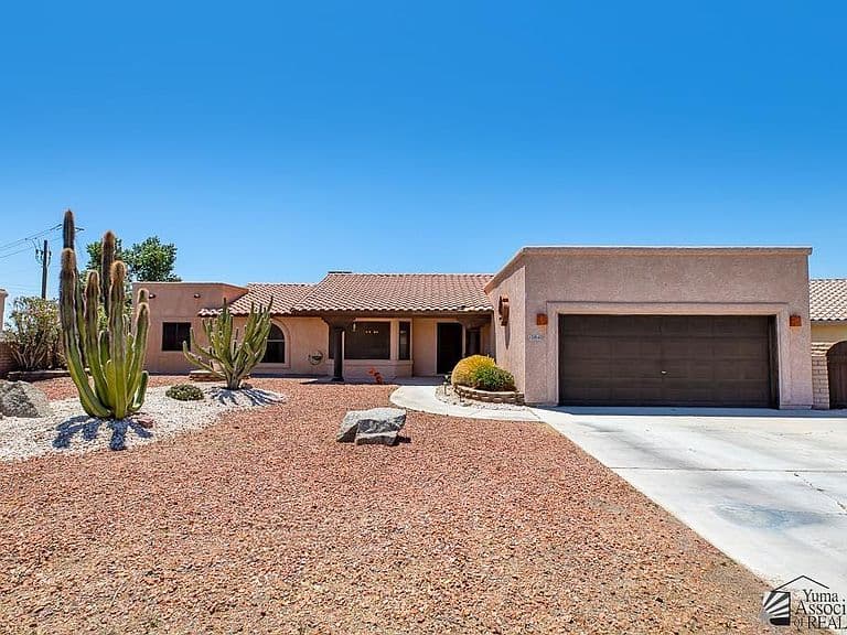10840 S Via Salida photo 1