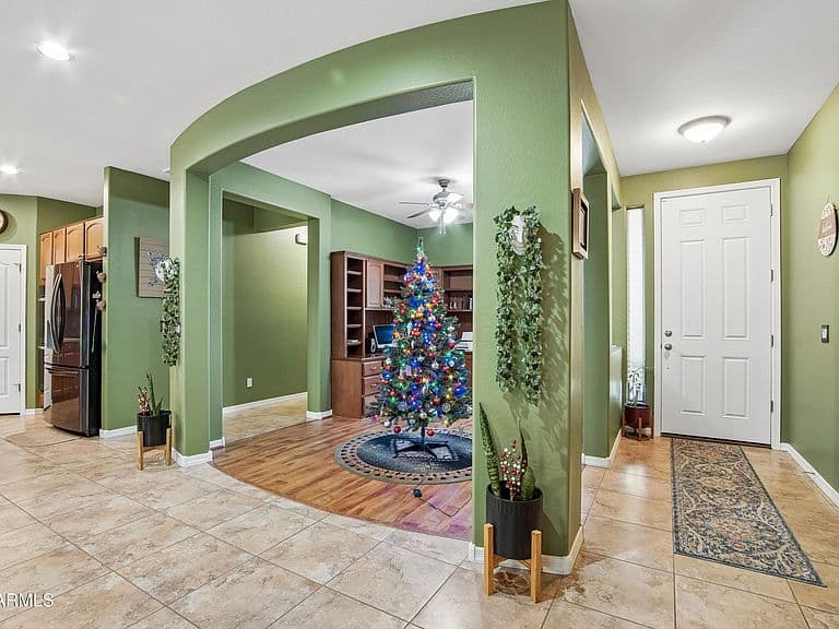3658 N 304TH Avenue photo 5
