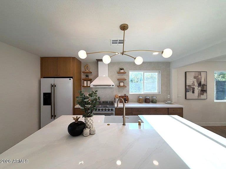 3601 E CHARTER OAK Road photo 4