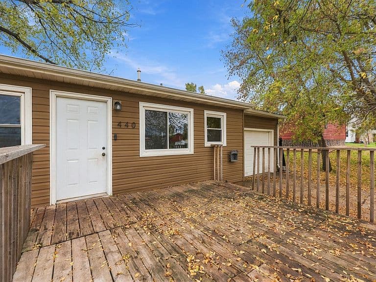 440 2nd St photo 4