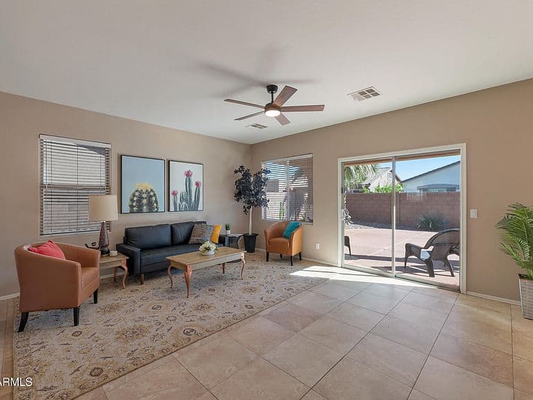 21217 E TIERRA GRANDE Drive photo 2