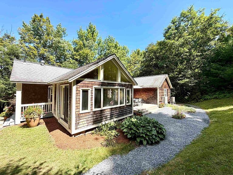 245 S. Wardsboro Road photo 1