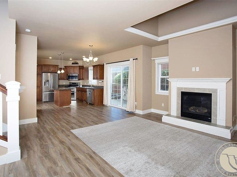 1643 Stony Meadow Ln photo 3