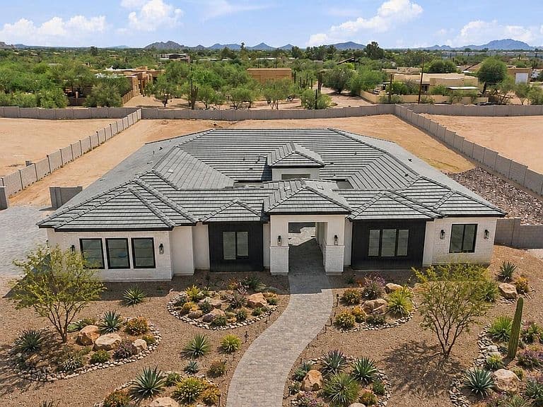 4362 E Forest Pleasant Place photo 1