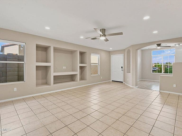 15322 W EVANS Drive photo 2