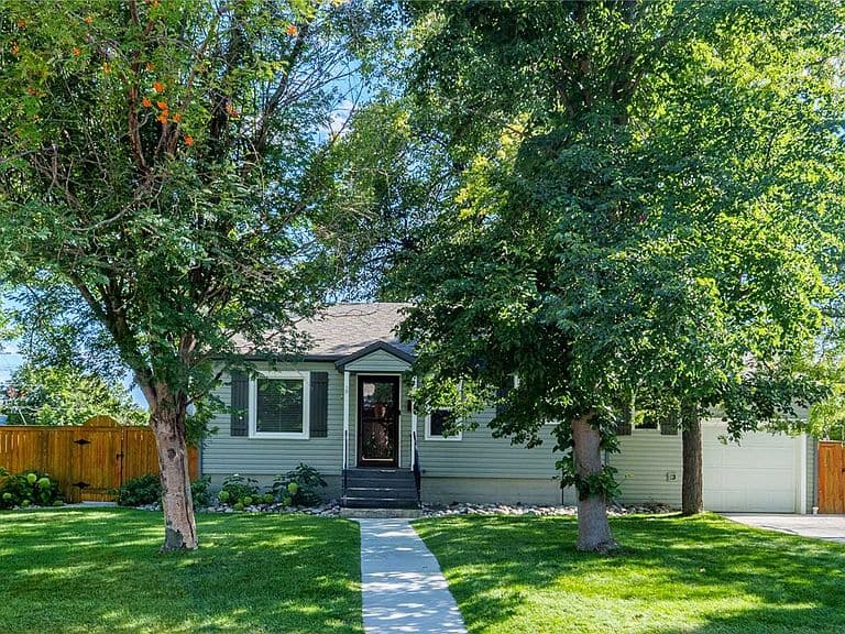 1002 Harvard Ave photo 4