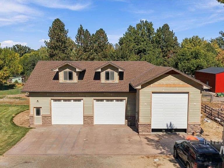 748 W Steeple View Dr photo 5