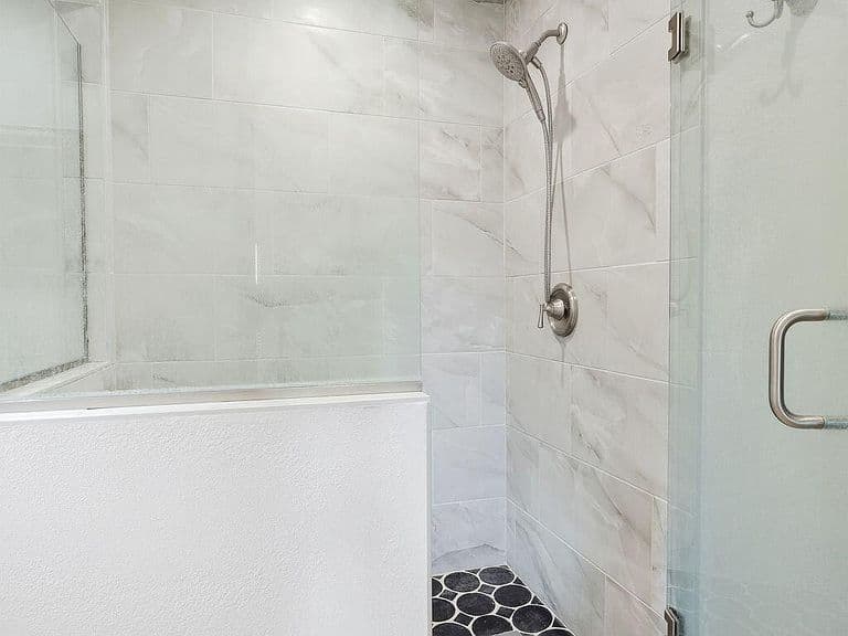 1023 E DERBY Drive photo 4