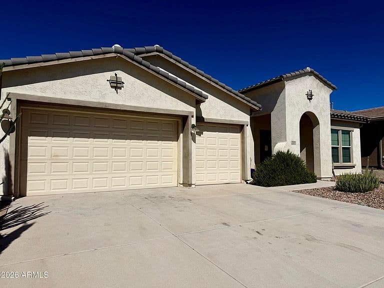 7308 S BENNETT Circle photo 2