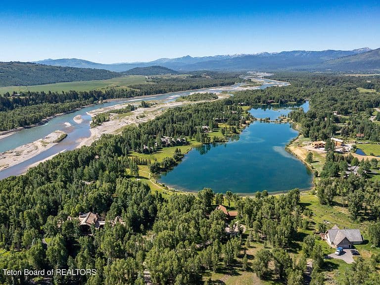 3125 Tucker Ranch Rd photo 3