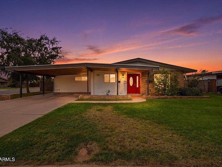 3101 W Ocotillo Road photo 1