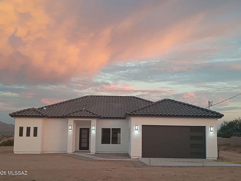 164 Avenida Pastor photo 1