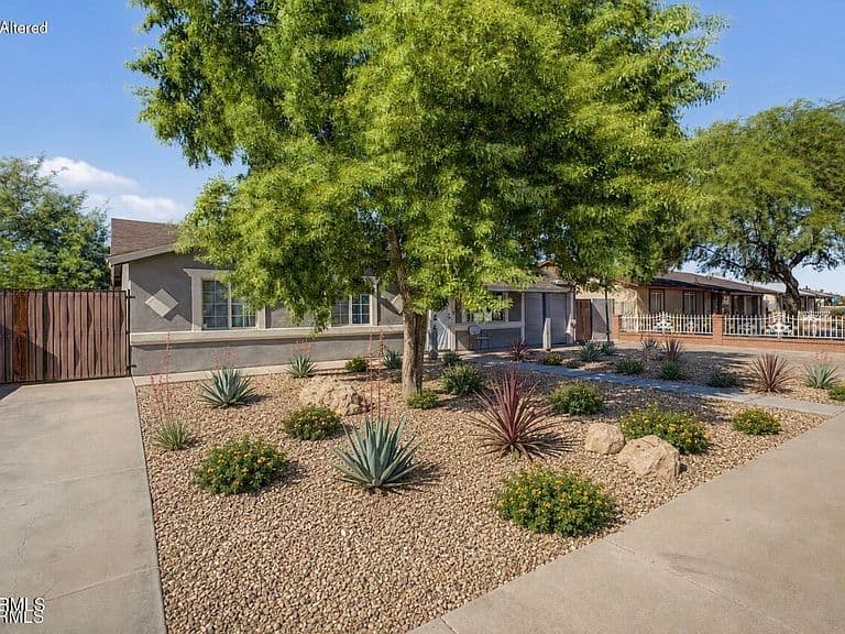 6224 W BERKELEY Road photo 5