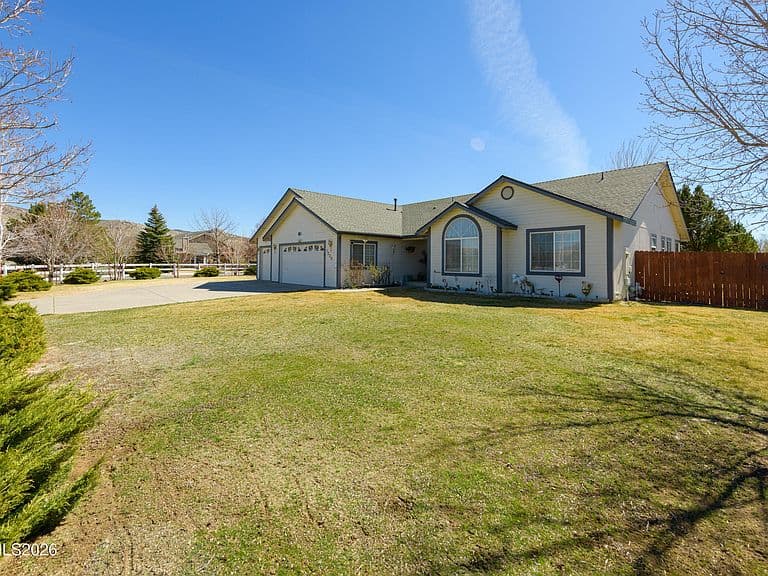 1239 E Appion Way photo 2
