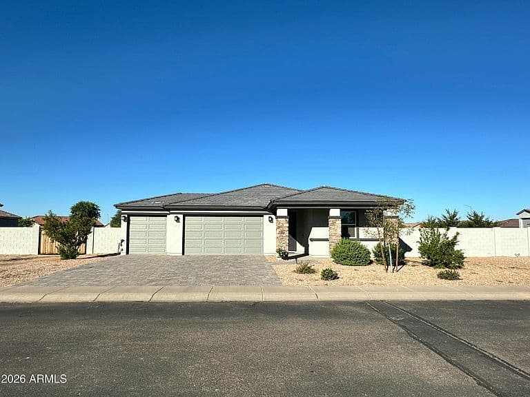 105 S TUSCANY Court photo 1