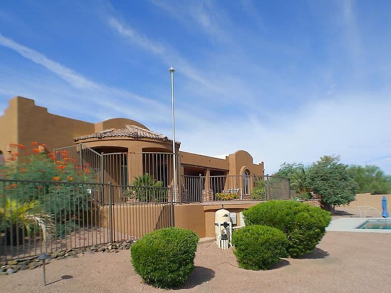 1356 E LYNDA Lane photo 1